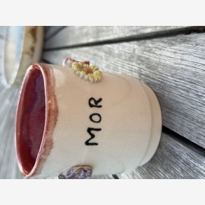 Krus til mor - med blomster dekorationer