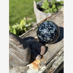 Smuk dekorations kugle i stentj