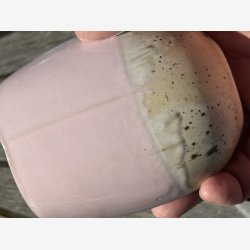 Rundt krus u/hank i lyserd glasur 