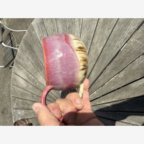 Stort krus med stor hank - lkker glasur