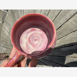 Stort krus med stor hank - lkker glasur