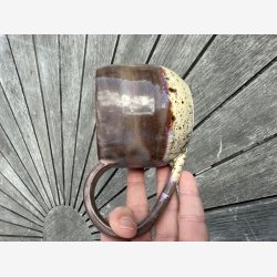 Stort krus med stor hank - lkker glasur