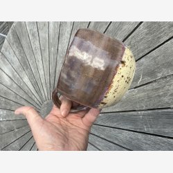 Stort krus med stor hank - lkker glasur