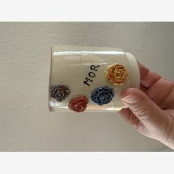 Krus til mor - med blomster tema dekorationer