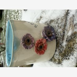 Krus med blomster og tekst - sommer p� vej